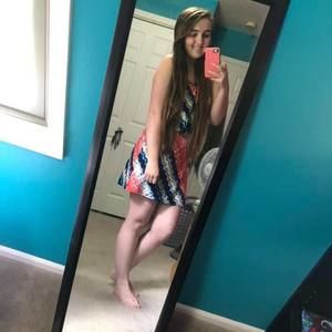 Meet your Posher, Lacey